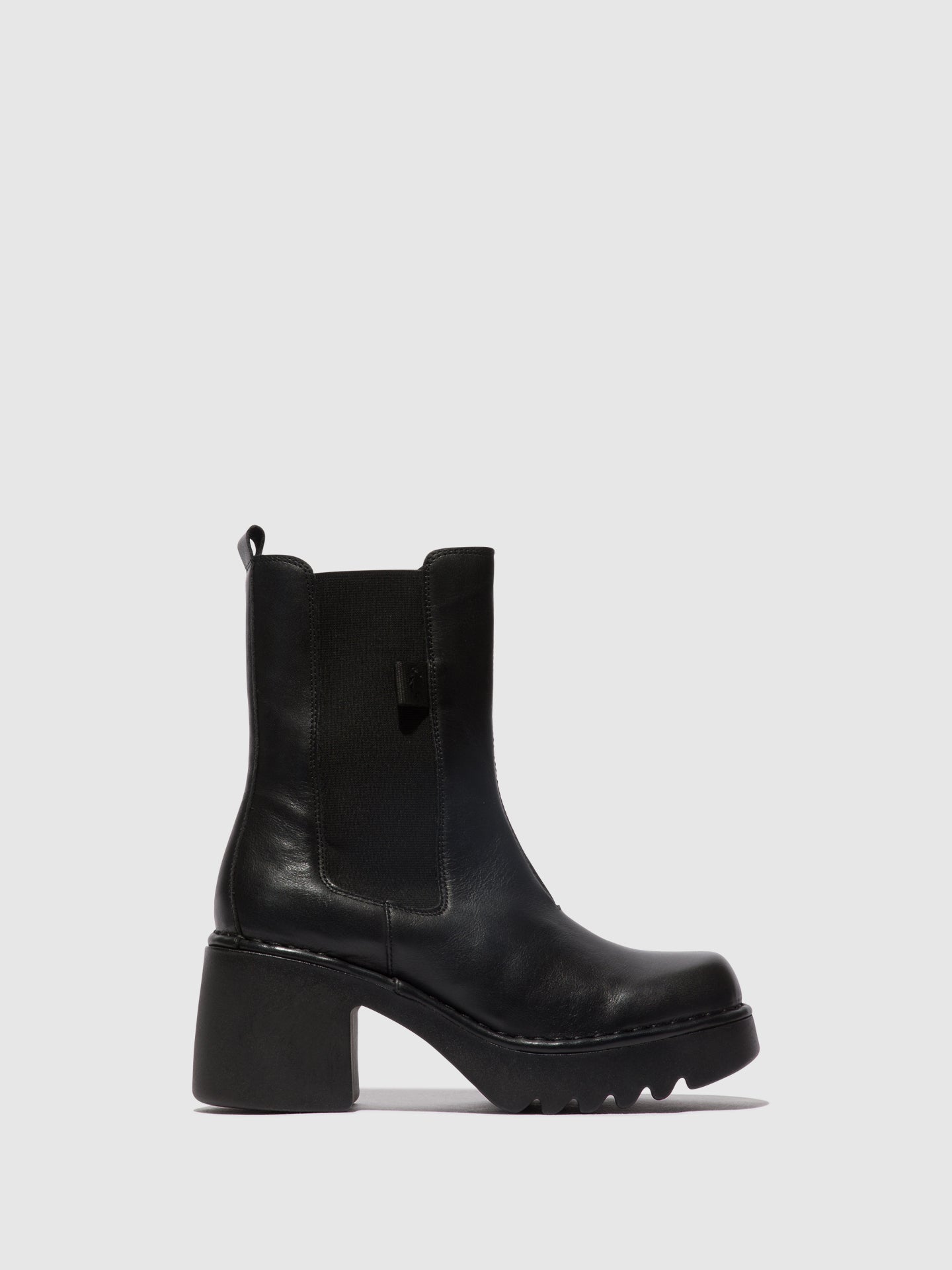 Chelsea Ankle Boots MOYA25FLY BLACK â Fly London EU