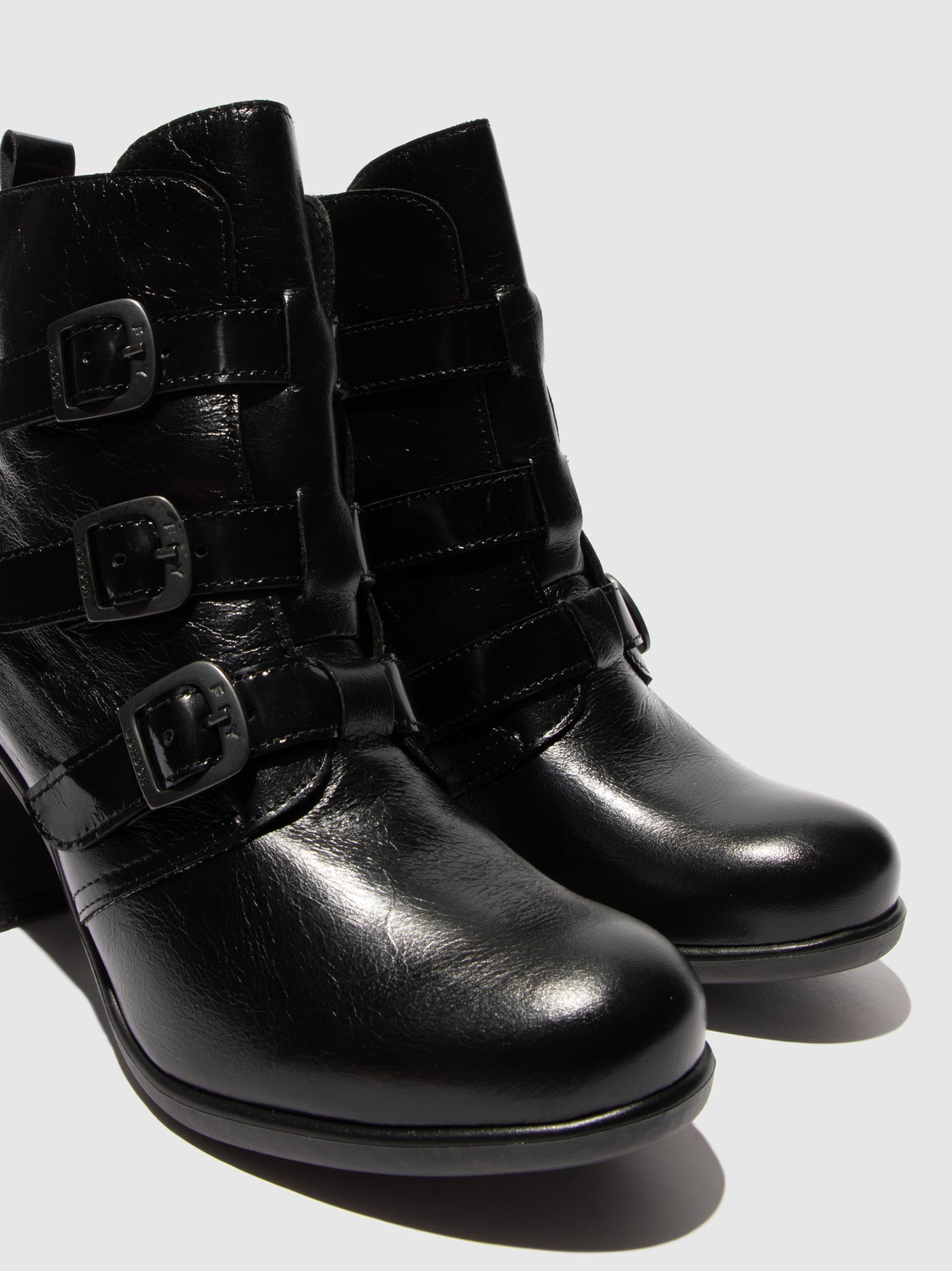 Buckle Ankle Boots KLEA012FLY BLACK