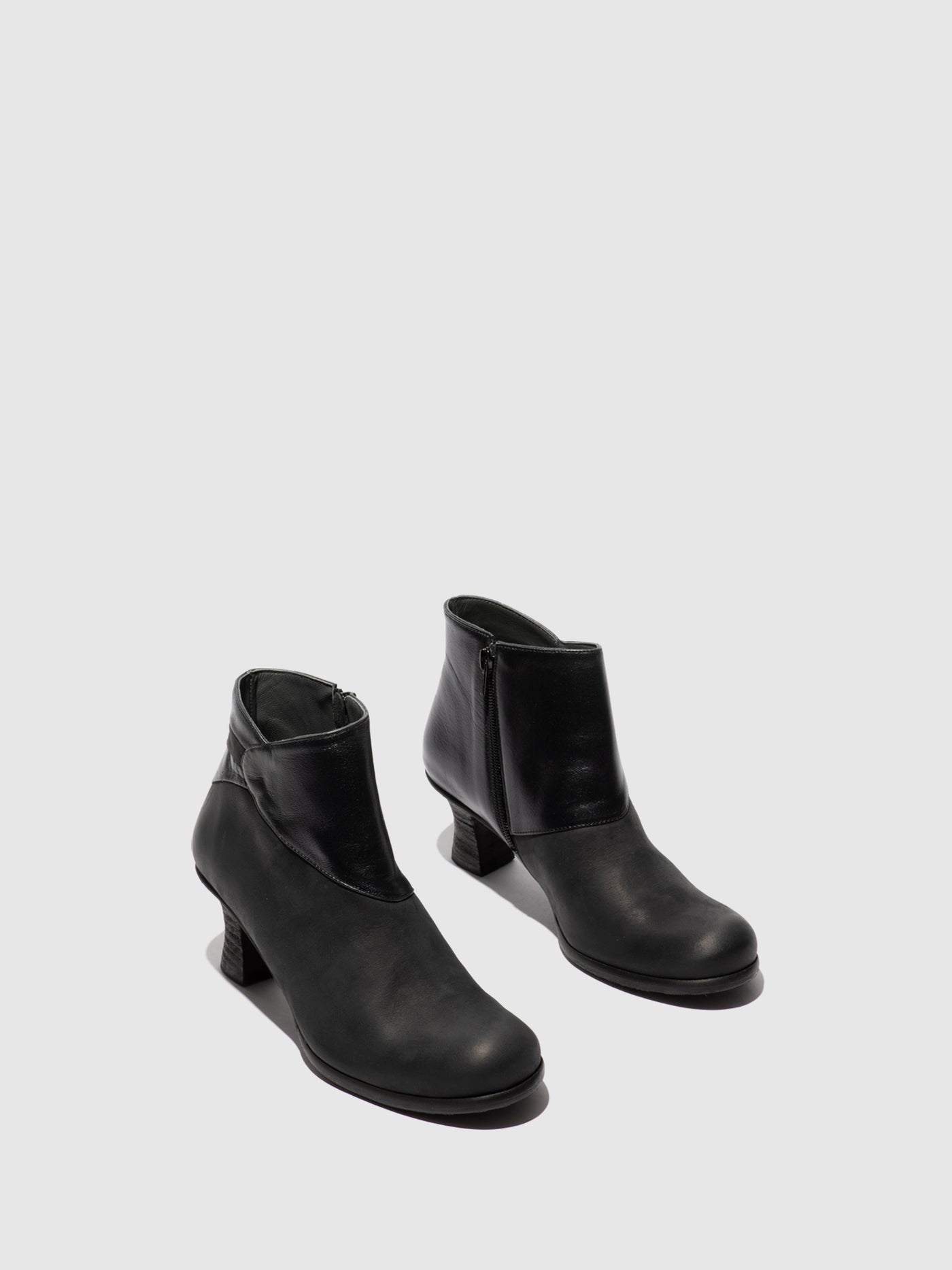 Zip Up Ankle Boots BRAL162FLY BLACK