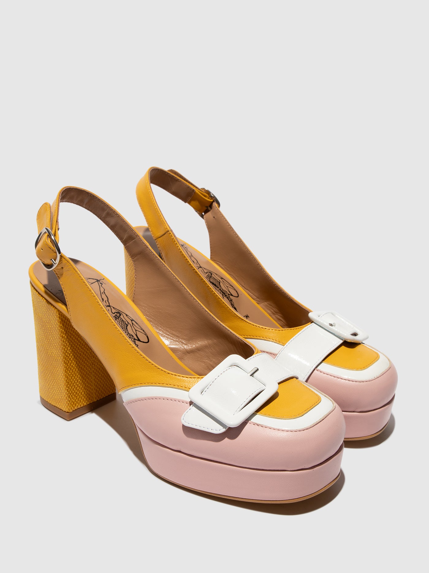 Buckle Sandals EVAH243FLY PALE PINK/WHITE/YELLOW