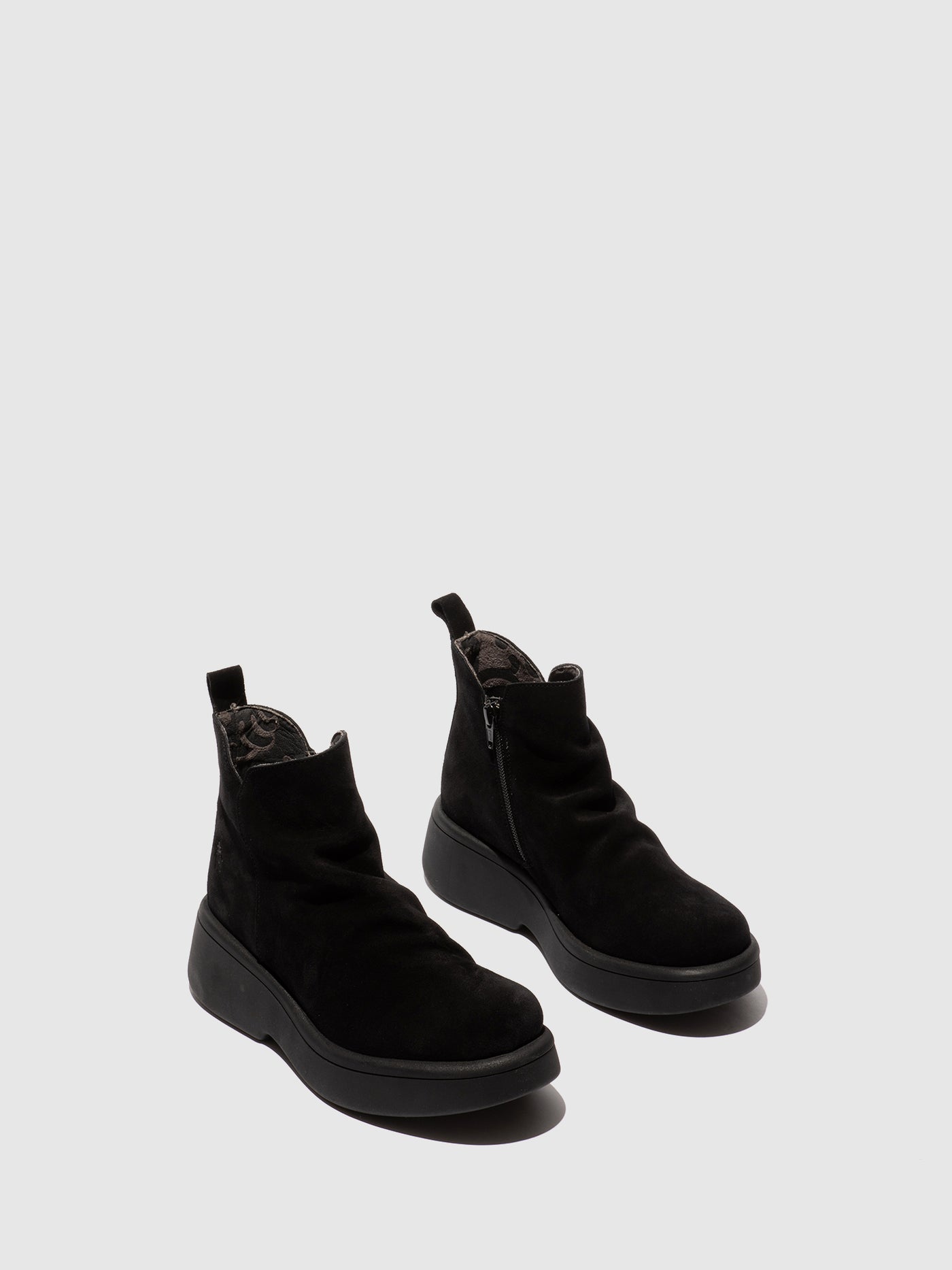 Zip Up Ankle Boots MAZY323FLY OIL SUEDE BLACK