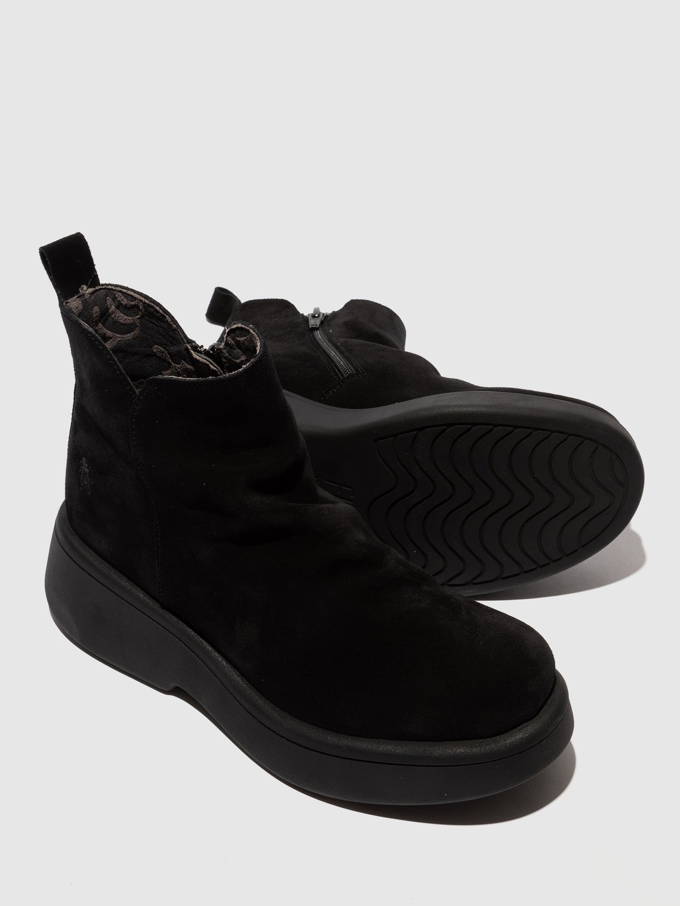 Zip Up Ankle Boots MAZY323FLY OIL SUEDE BLACK