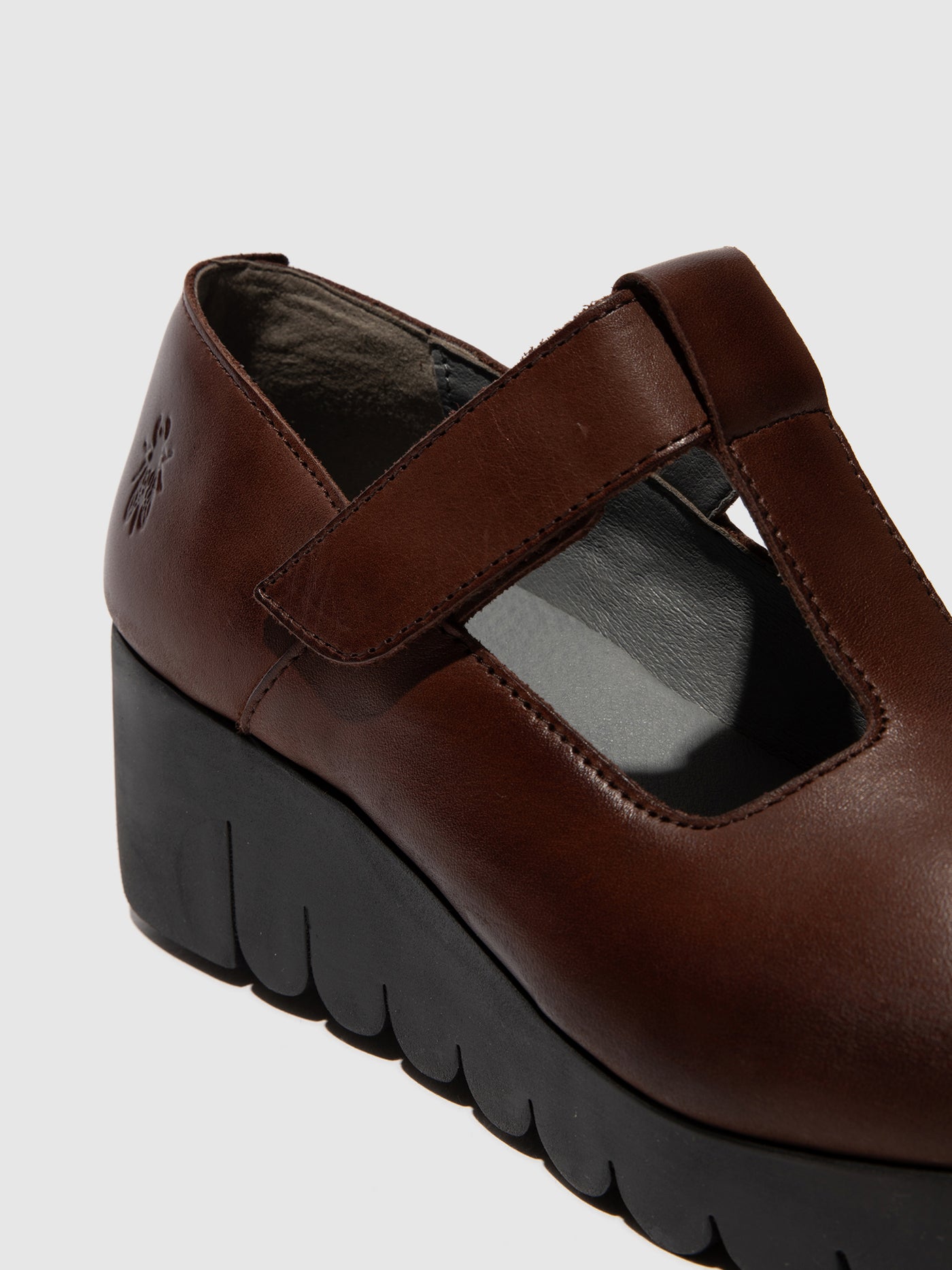 Mary Jane Shoes VEKA339FLY BROWN