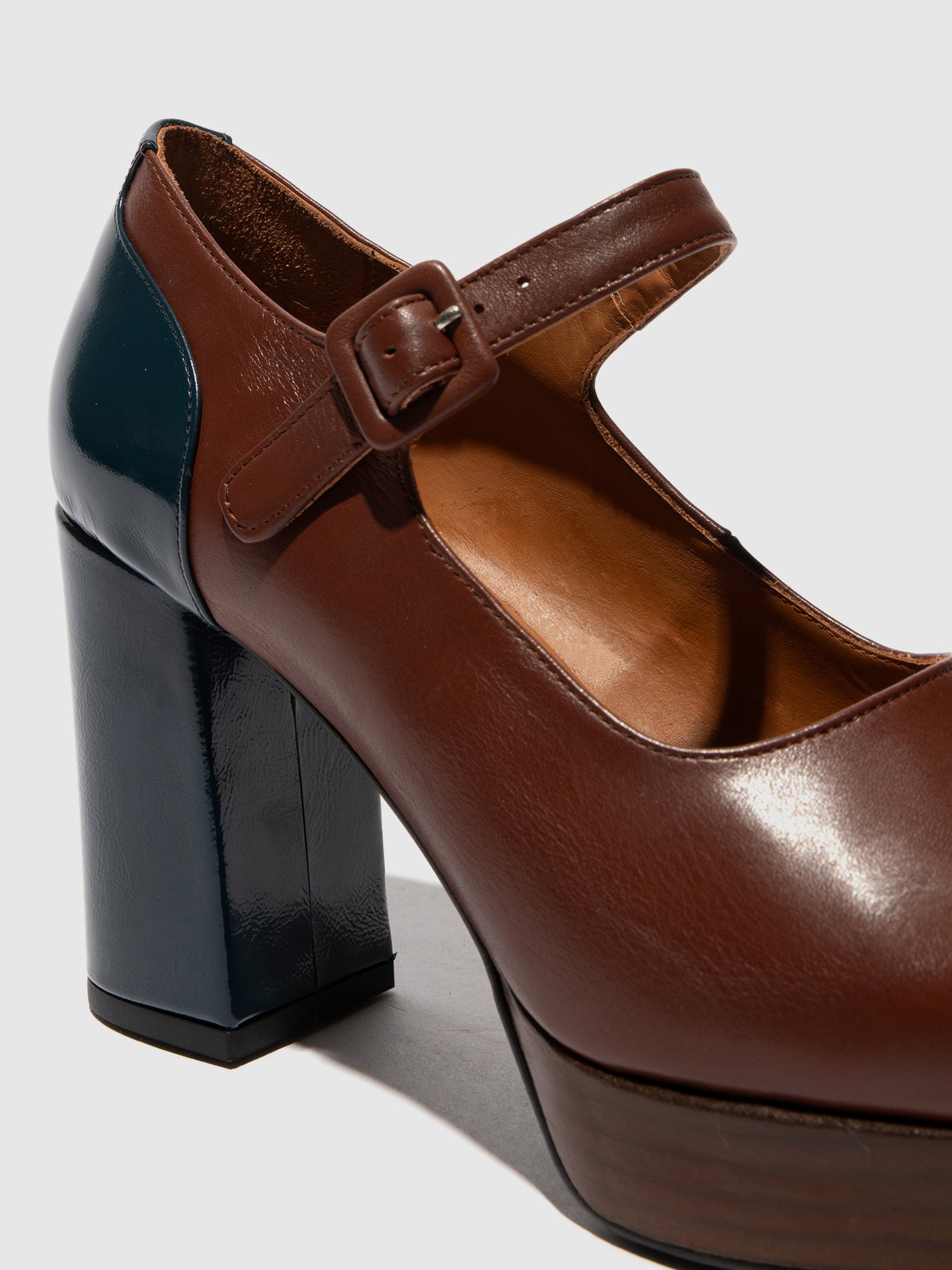 Buckle Shoes ERIL351FLY COGNAC/NAVY