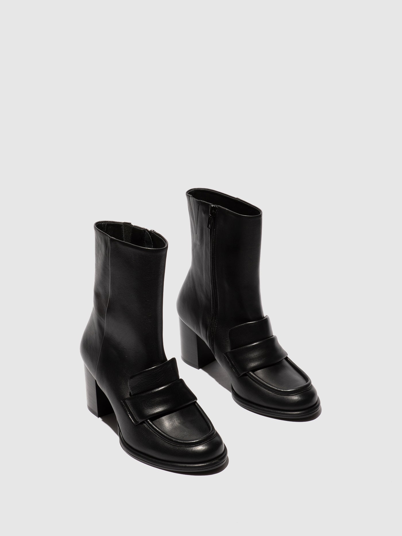 Zip Up Ankle Boots MOIK356FLY BLACK