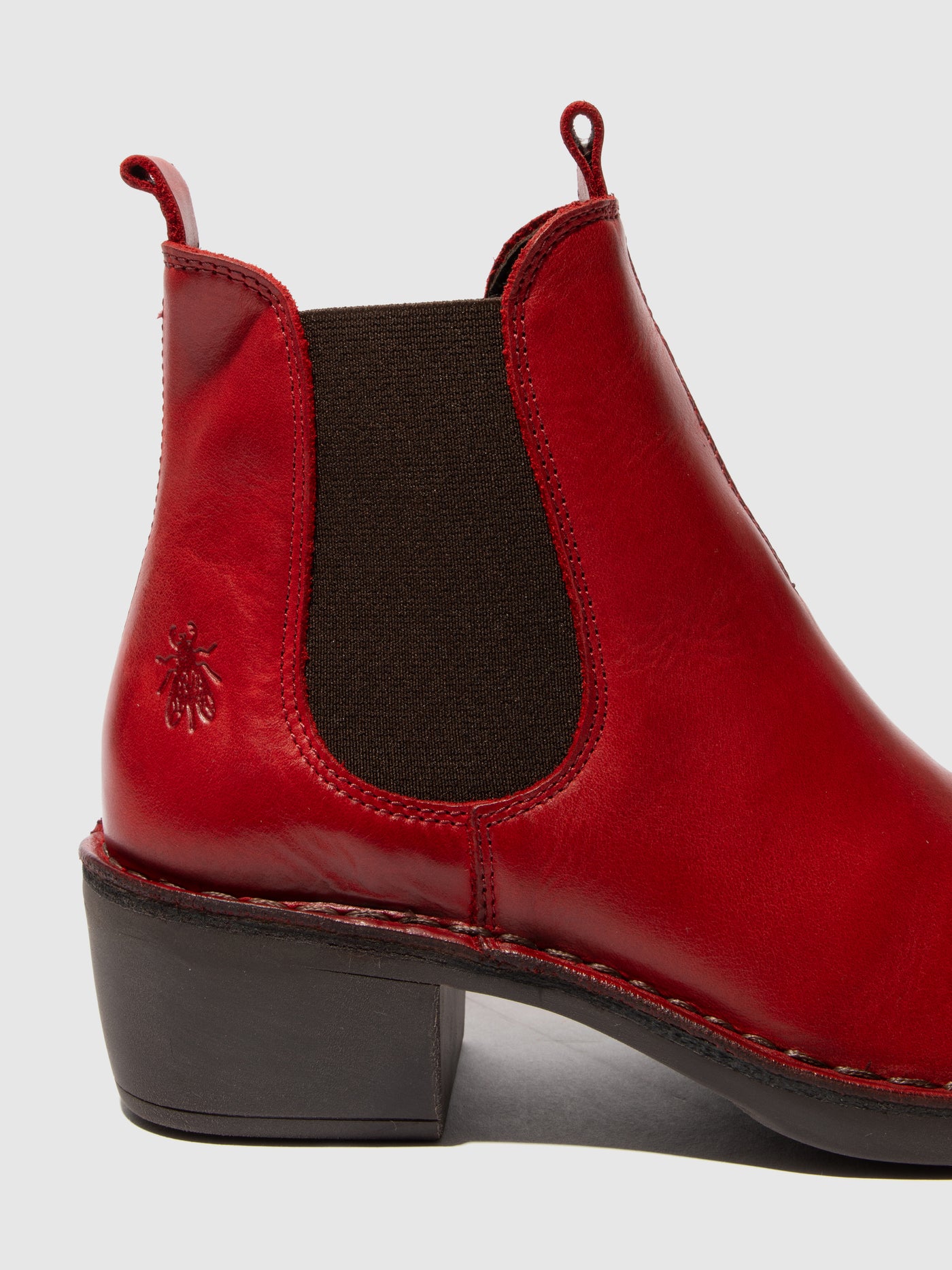 Chelsea Ankle Boots MEME030FLY RED