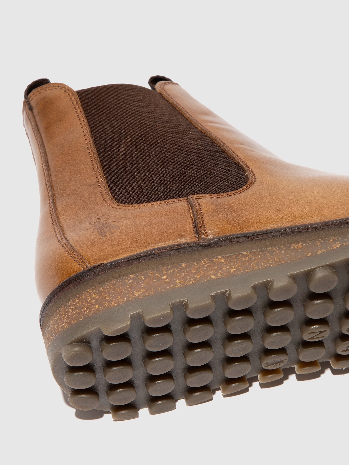 Chelsea Ankle Boots TUVI29FLY CAMEL