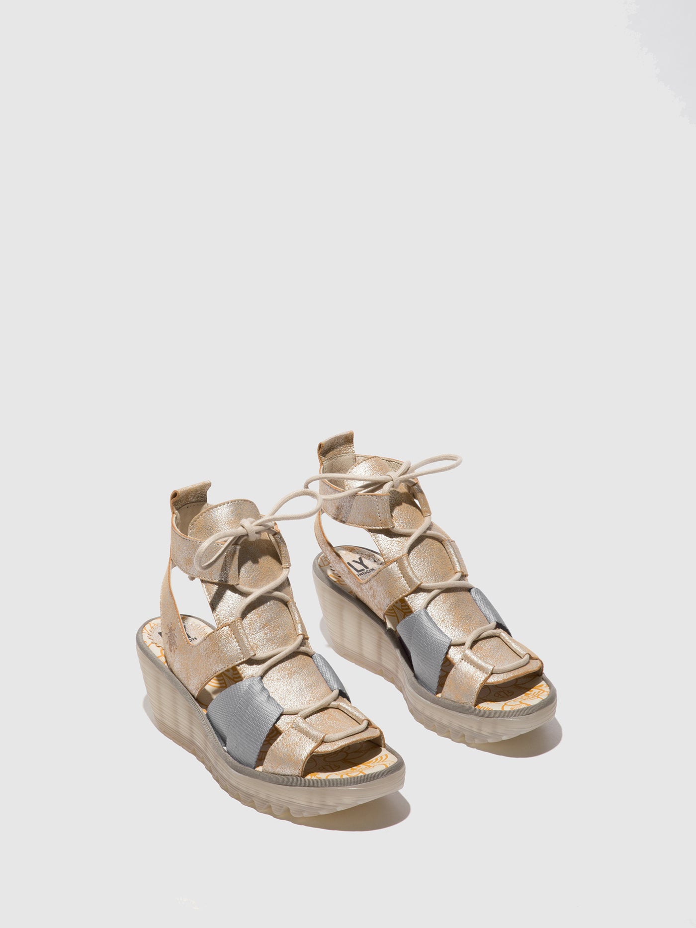 Lace-up Sandals YACA413FLY PEARL