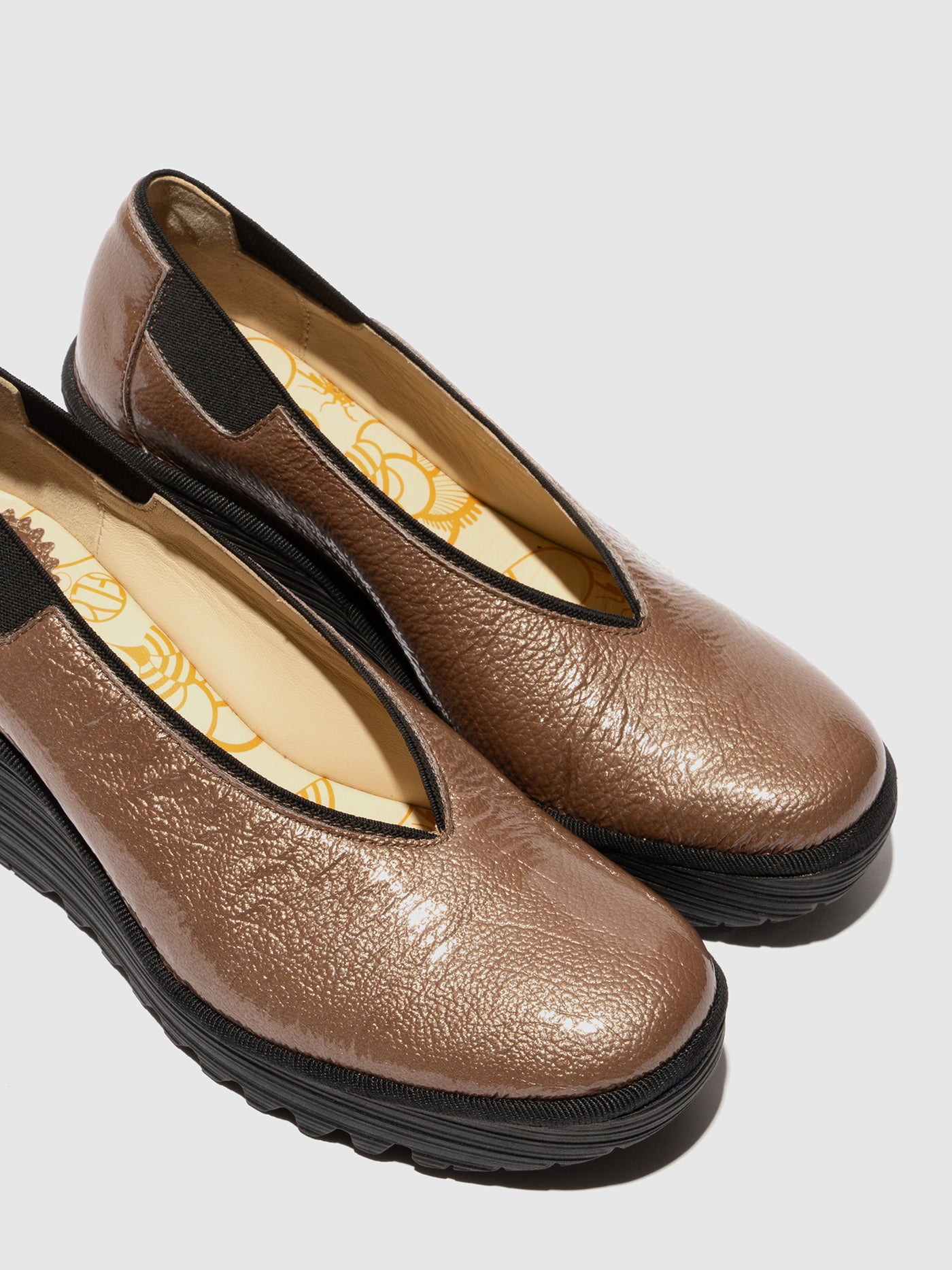 Slip-on Shoes YOZA438FLY TAUPE