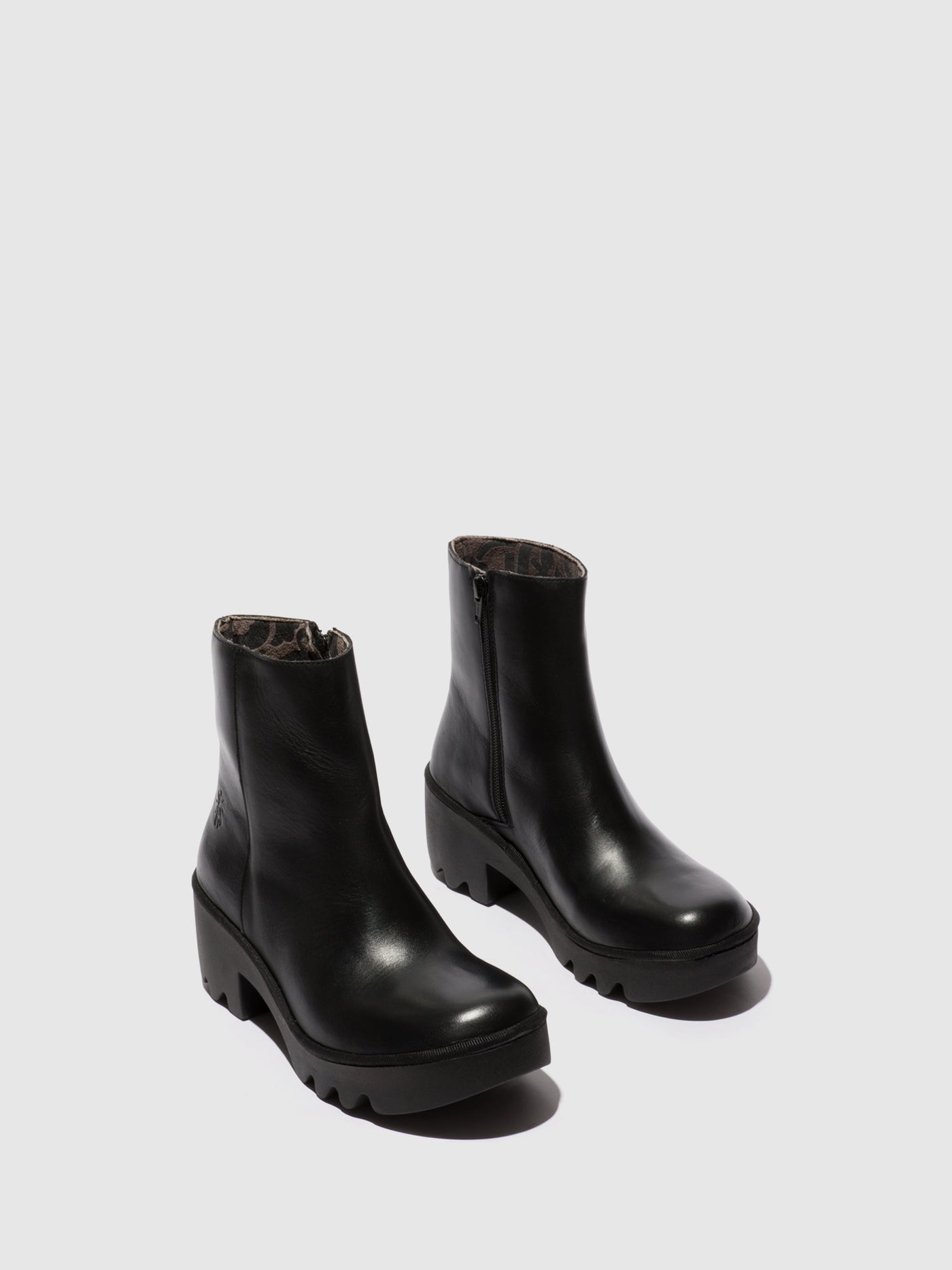 Zip Up Ankle Boots TOOR513FLY RUG BLACK