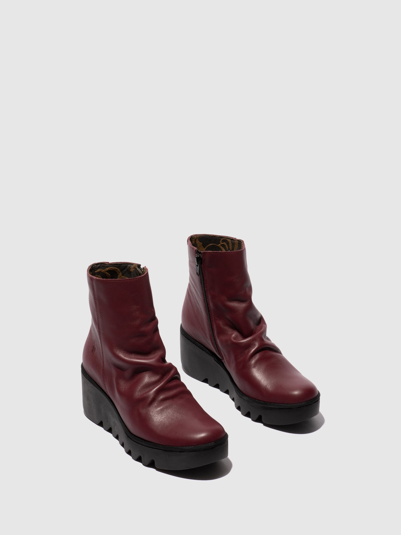 Zip Up Ankle Boots BAAN538FLY WINE