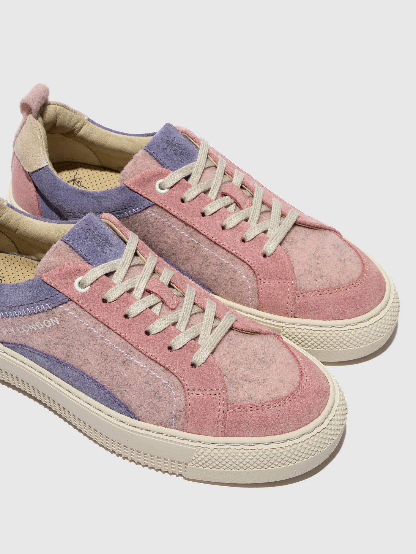 Low-Top Trainers TAIK687FLY PALE PINK/PALE PINK/VIOLET/OFFWHITE