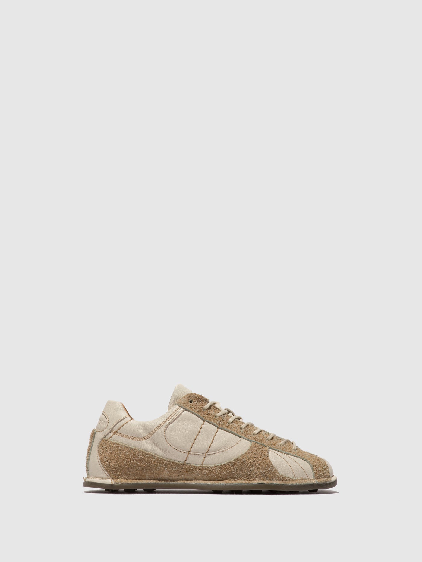 Low-Top Trainers FRAP572FLY OFFWHITE