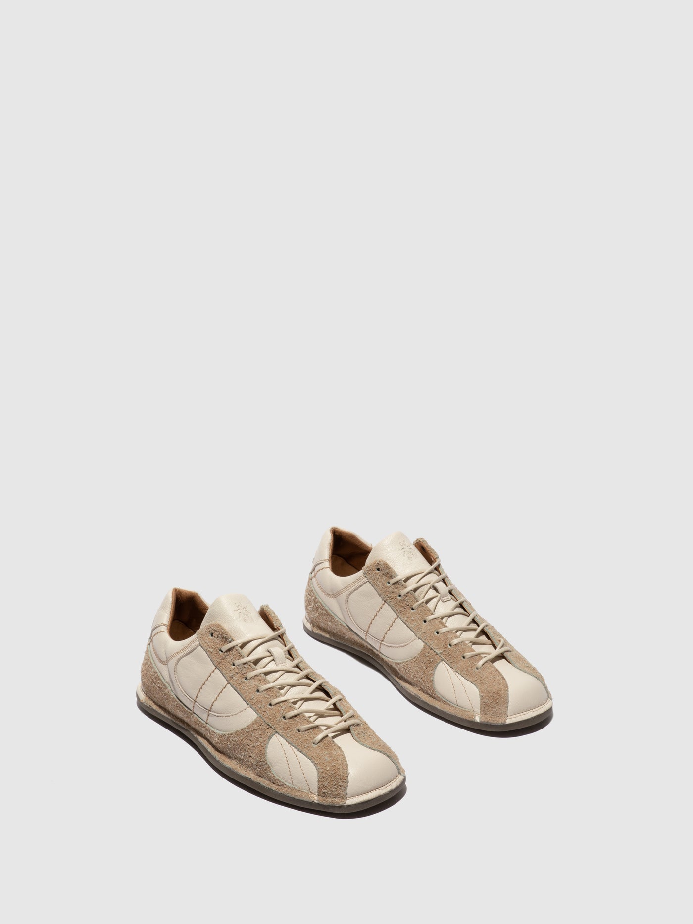 Low-Top Trainers FRAP572FLY OFFWHITE