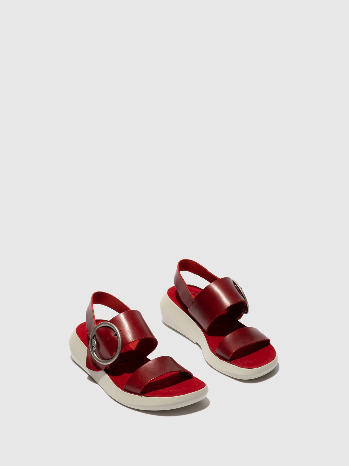 Buckle Sandals BANI739FLY BRIDLE RED