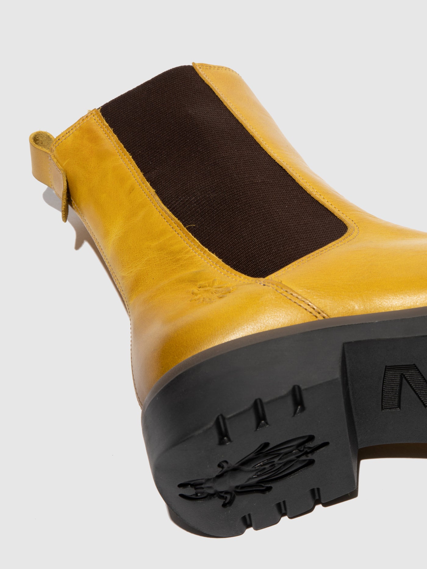 Chelsea Ankle Boots REIN795FLY RUG MUSTARD
