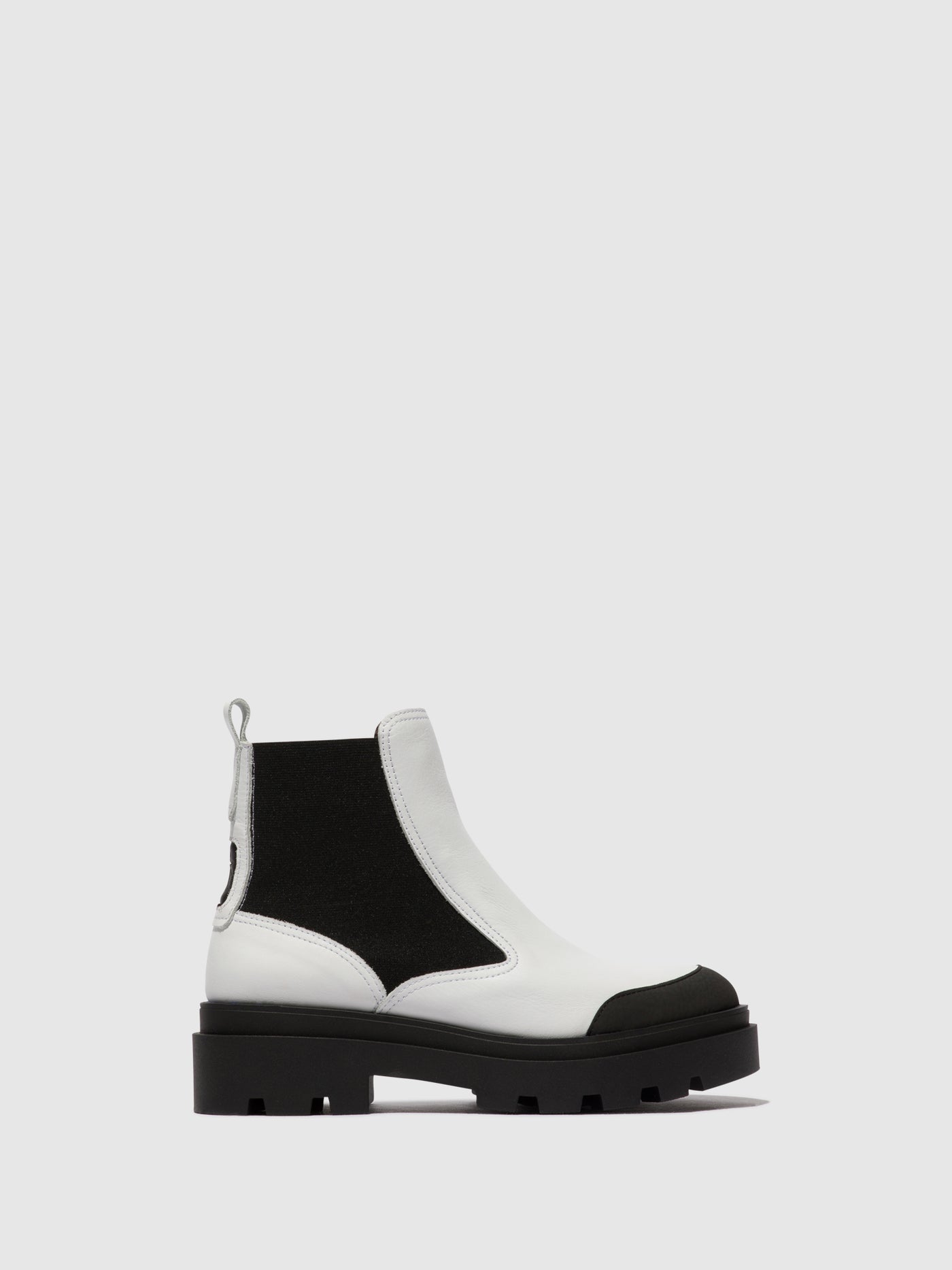 Chelsea Ankle Boots JEBA879FLY WHITE