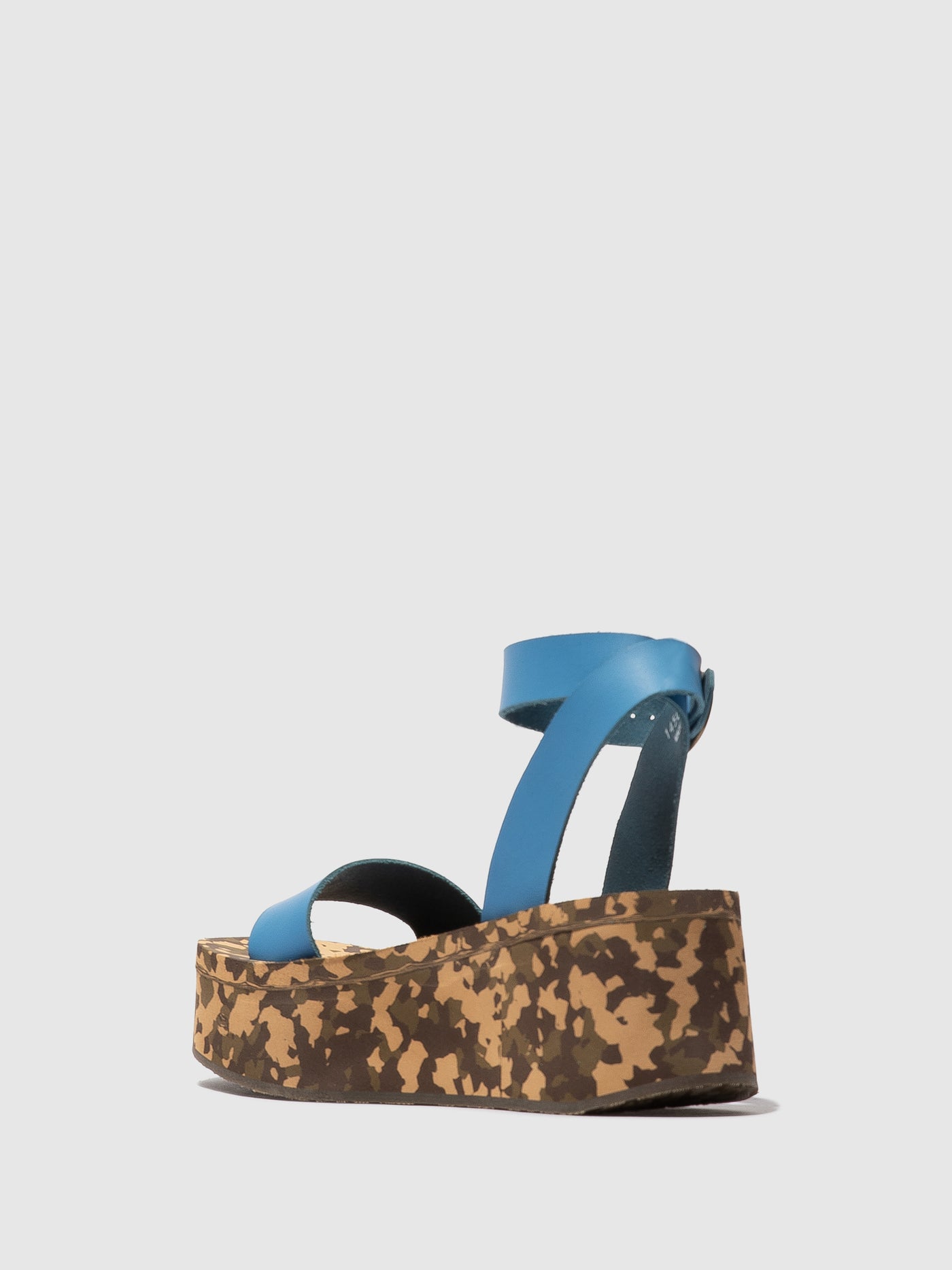 Platform Sandals CAMU034FLY BLUE