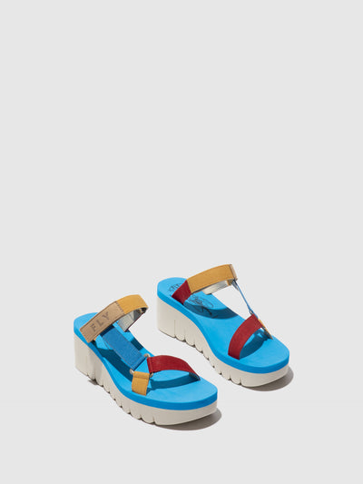 T-Strap Sandals YAKA037FLY CLOUD/MULTICOLOR/AZURRE