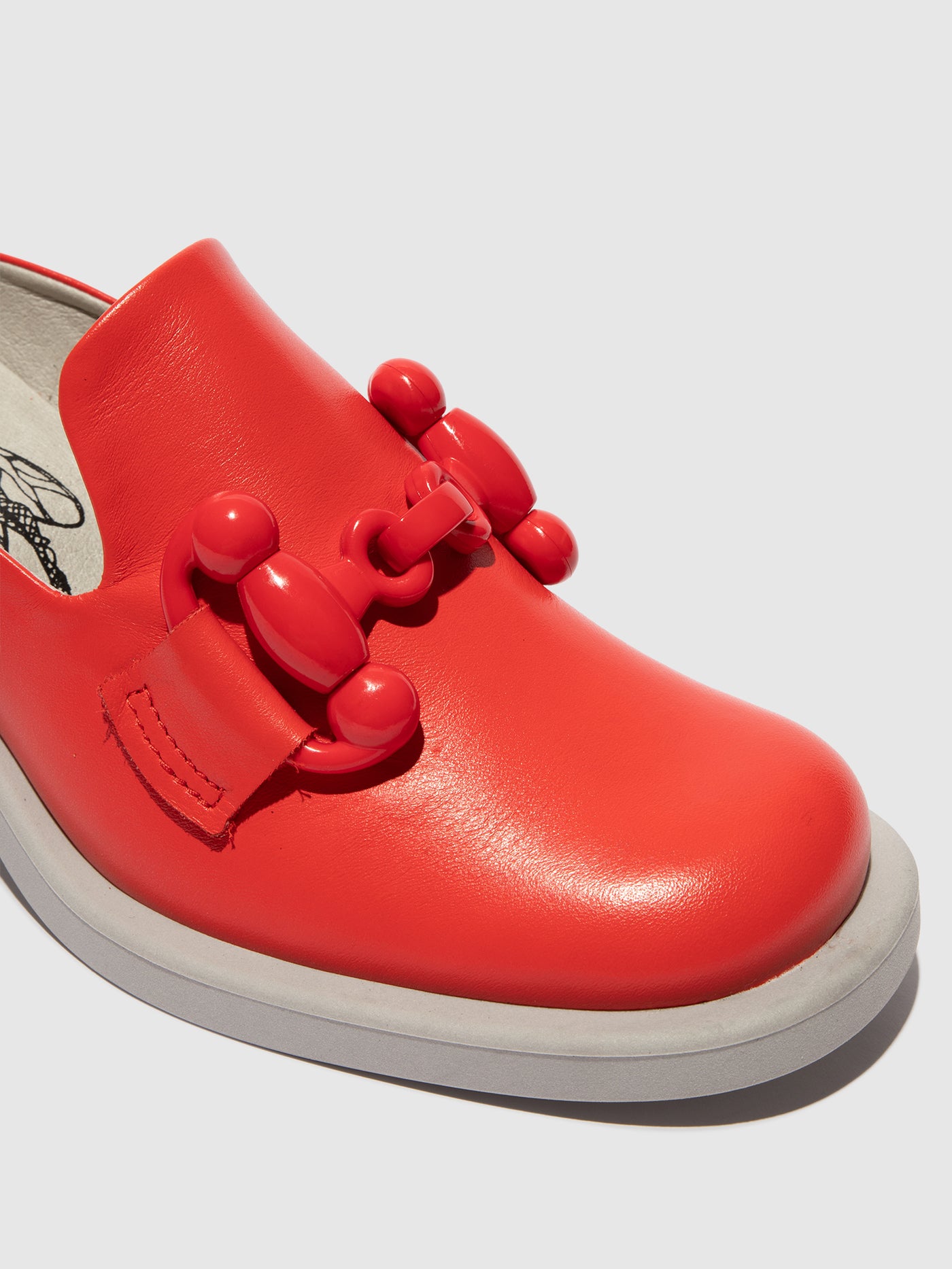 Slip-on Shoes HAMI045FLY SCARLET