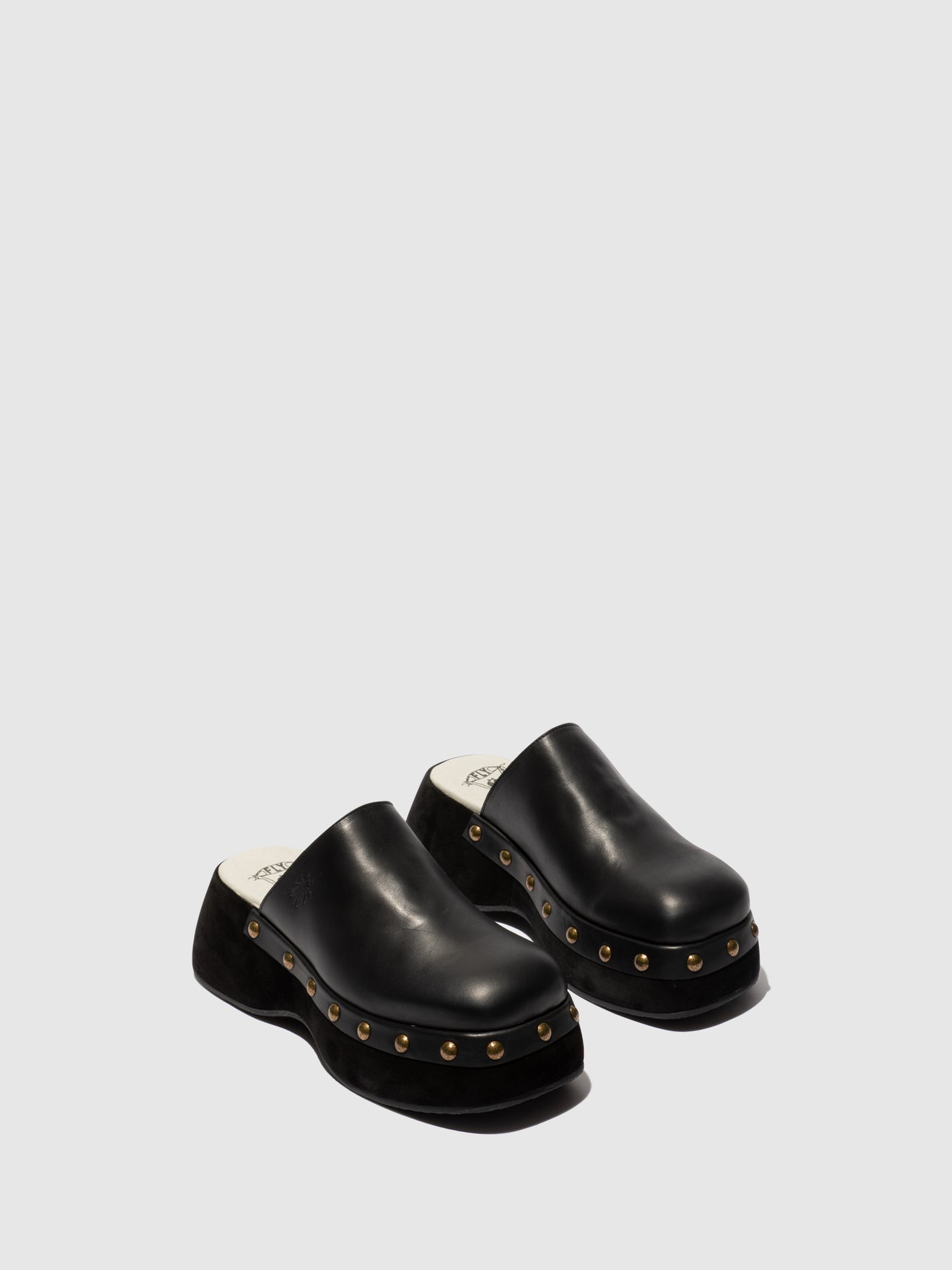 Round Toe Clogs BLEK079FLY BLACK/BLACK – Fly London EU