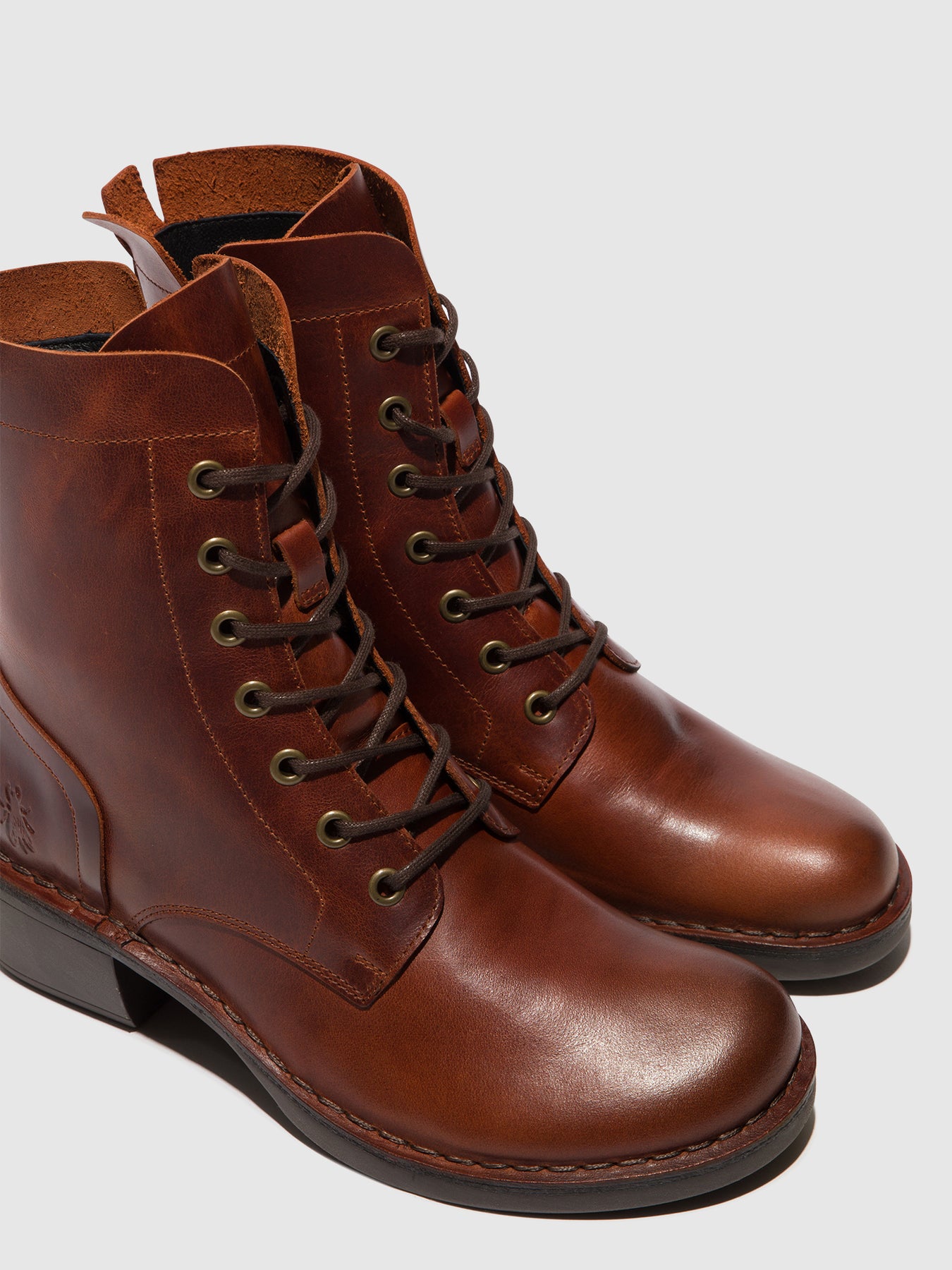 Botín Fly London para mujer MILU044FLY cremallera lateral con cordones - Imagen 17 de 21