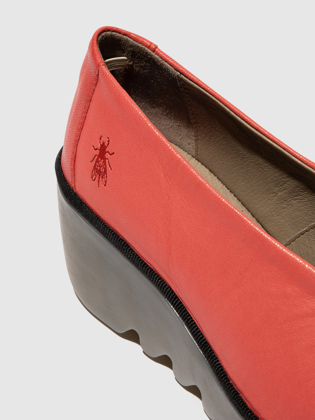 Slip-on Shoes BESO246FLY RASPBERRY – Fly London EU