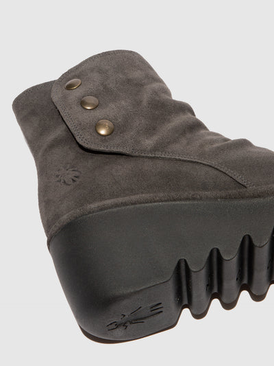 Zip Up Ankle Boots BROM344FLY OILSUEDE DIESEL