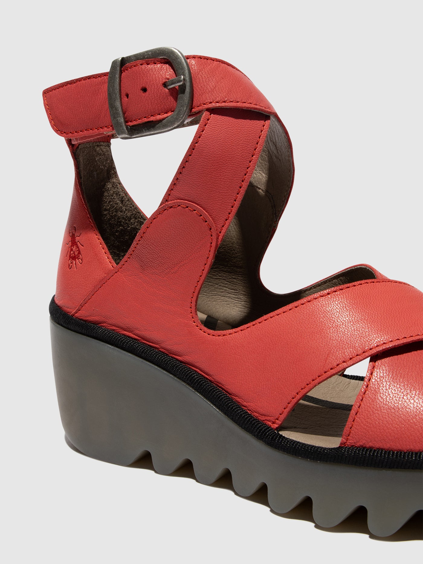 Buckle Sandals BYRE410FLY RASPBERRY