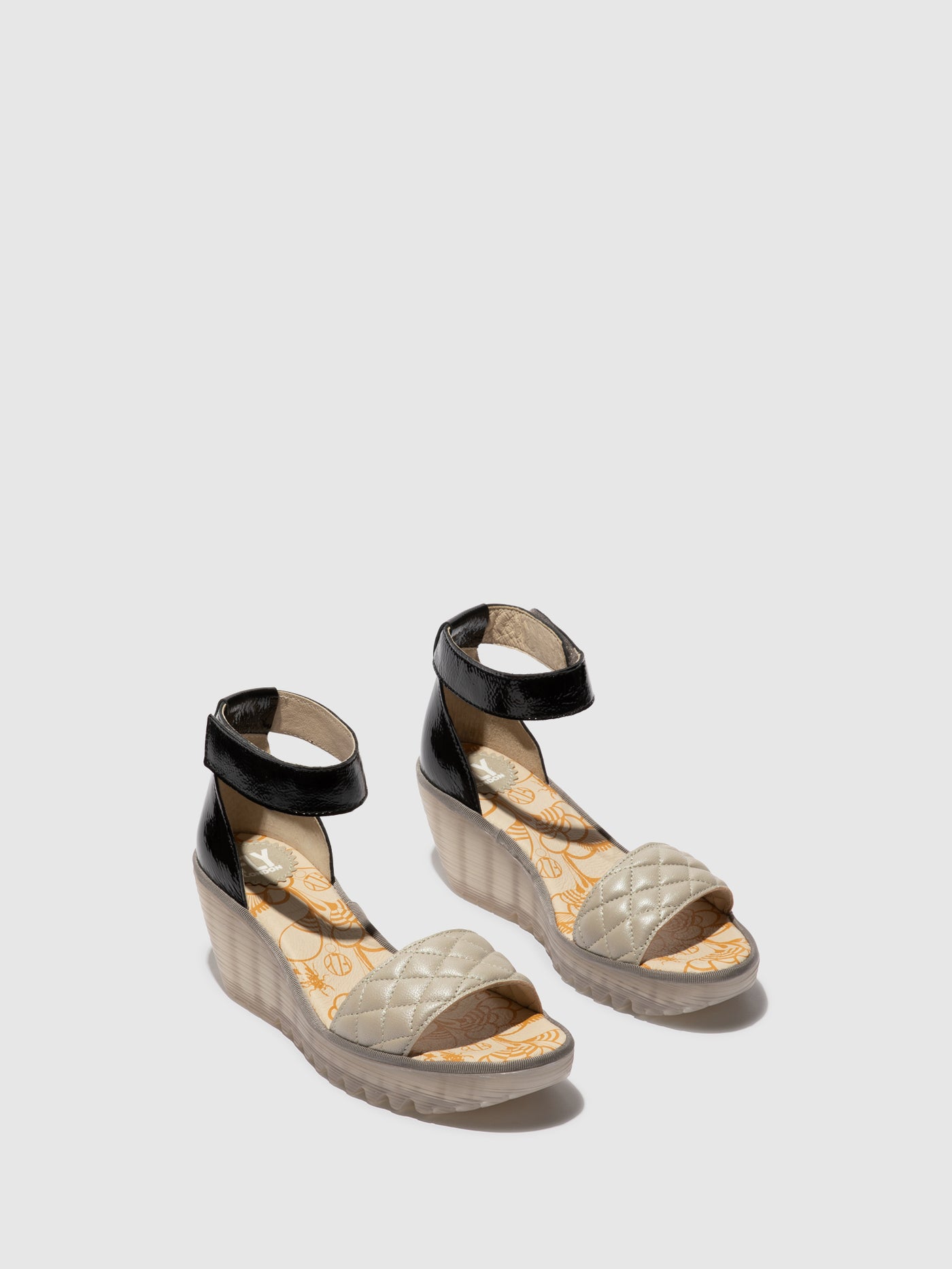Ankle Strap Sandals YARU471FLY SILVER/BLACK