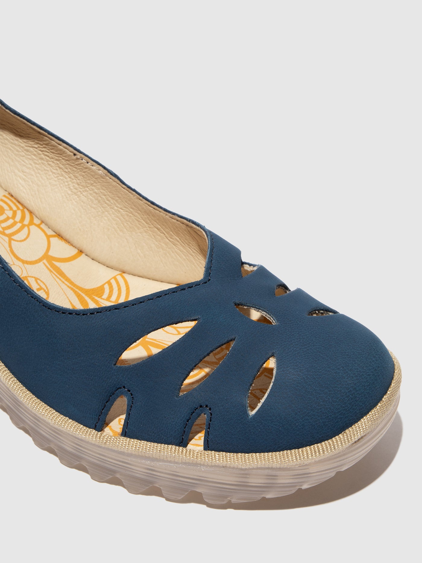 Slip-on Shoes YUBI480FLY BLUE