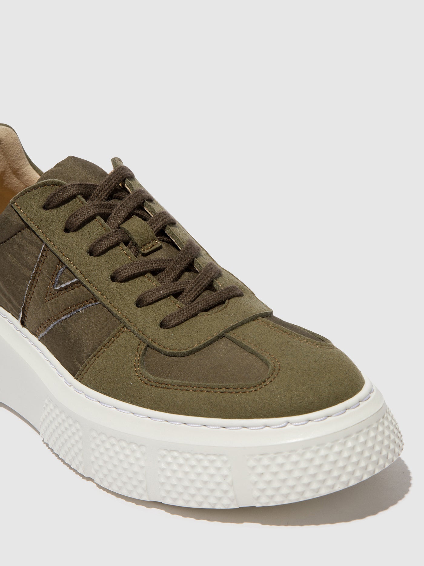 Lace-up Trainers ESSA511FLY KHAKI