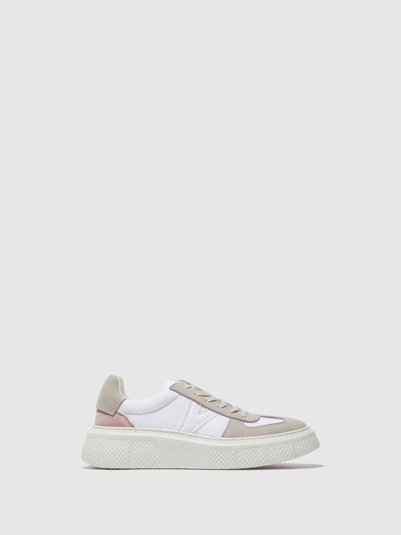Lace-up Trainers ESSA511FLY WHITE (LILA)