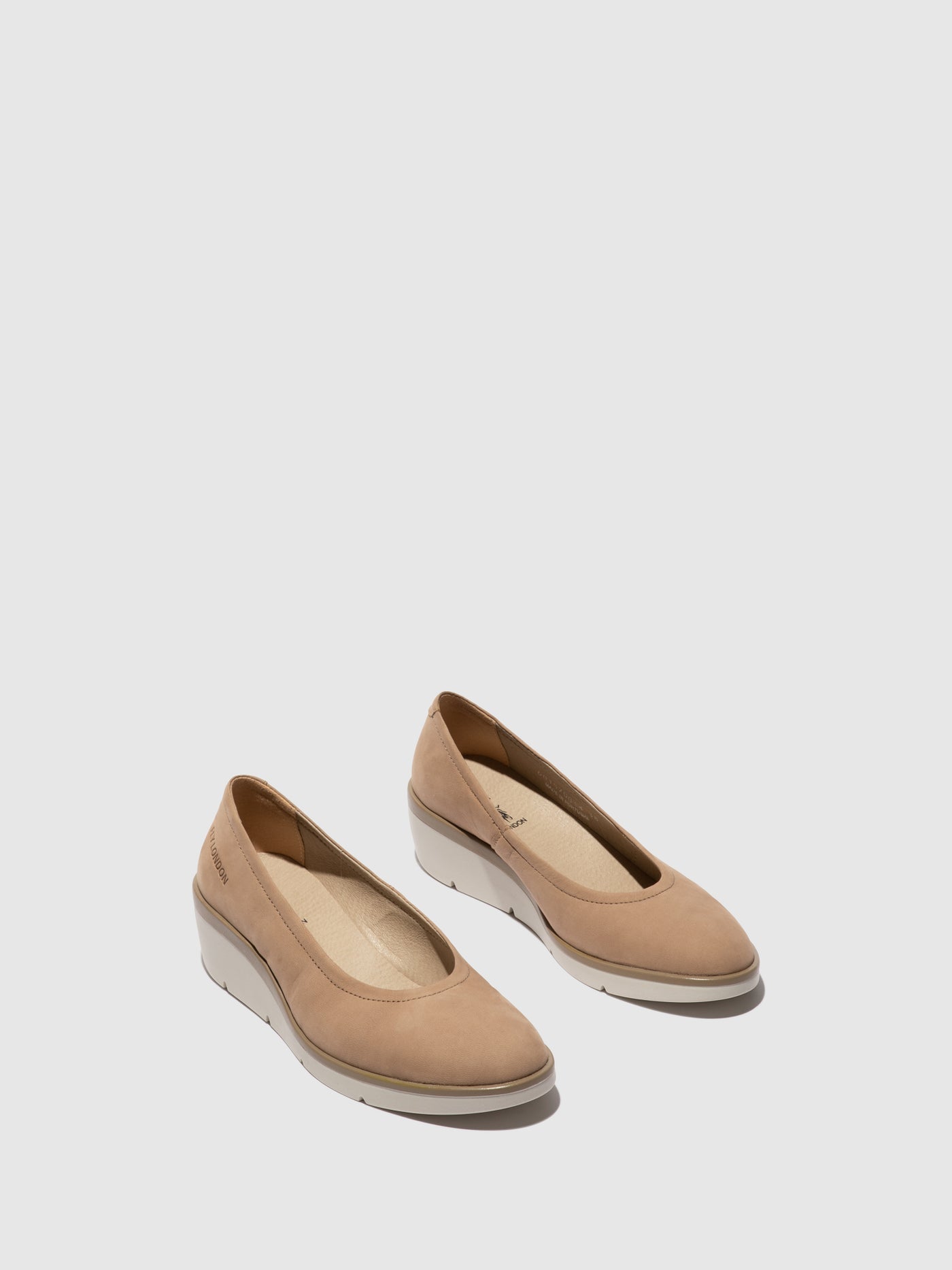 Slip-on Shoes NUMA570FLY TAUPE